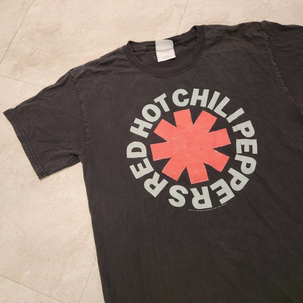 VTG Y2K Red Hot Chili Peppers 2006 Mens M Medium Band Music Tour Black T Shirt